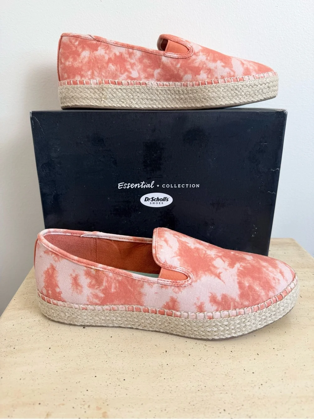 NIB Dr. Scholl's Coral Tie-Dye Platform Espadrilles 10M